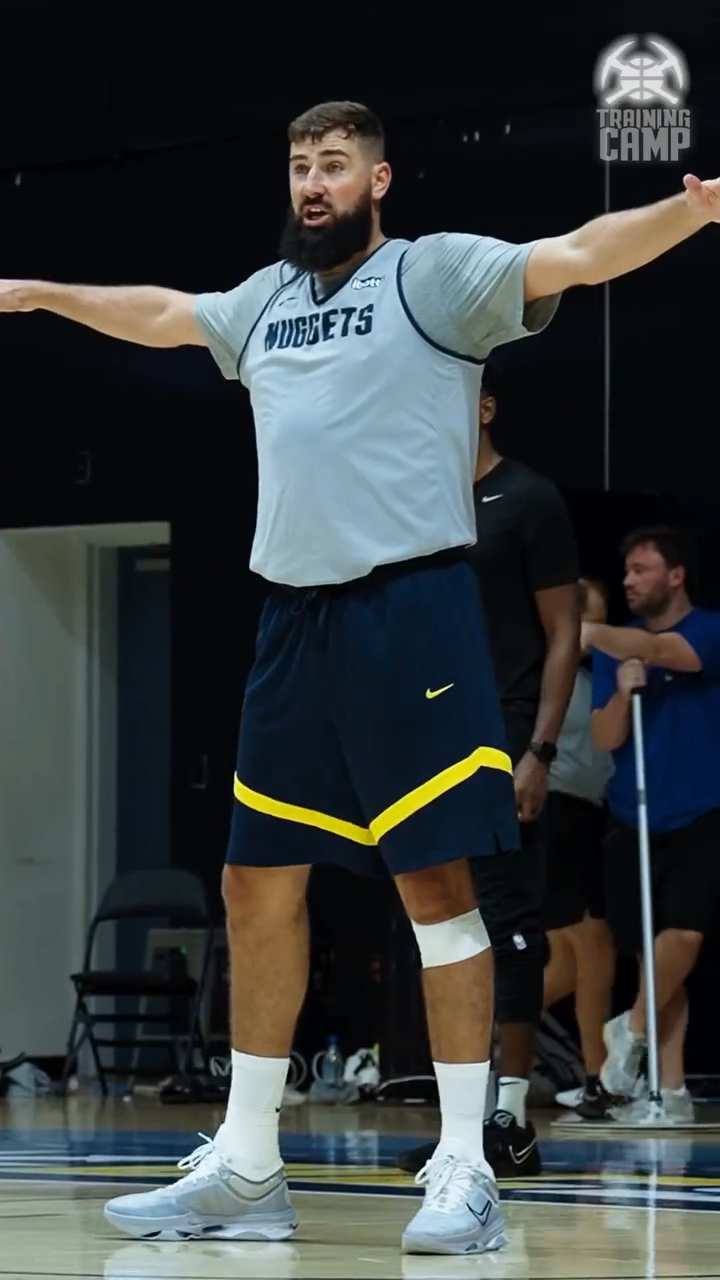 萨基：孔蒂和加斯佩里尼是意甲最好的教练，我非常欣赏他们（萨基：孔蒂和加斯佩里尼堪称意甲最佳主帅，我对二人非常欣赏）